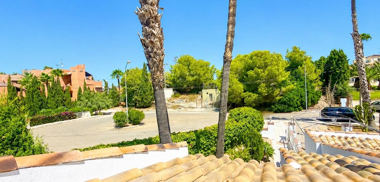 Sale - Detached Villa -
Orihuela Costa - Villamartin