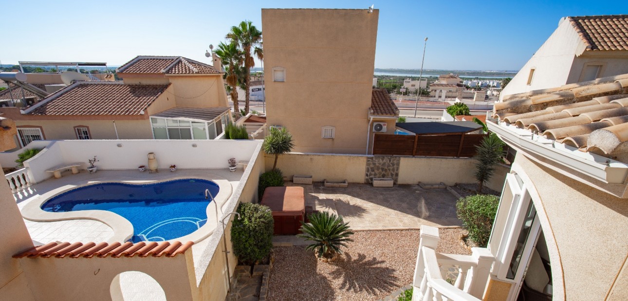 Sale - Detached Villa -
Ciudad Quesada - Ciudad Quesada - Town