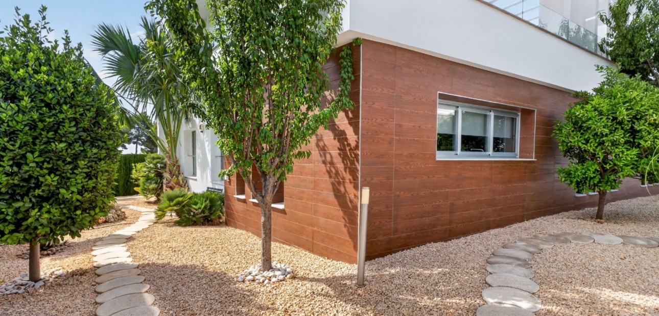 Sale - Detached Villa -
Pinar de Campoverde - Pinar de Campoverde - Village