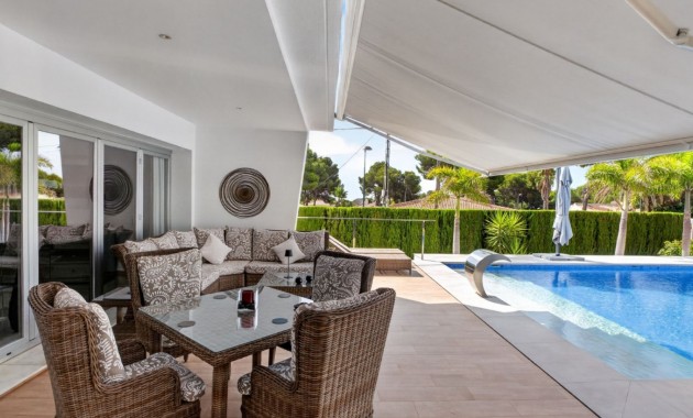 Sale - Detached Villa -
Pinar de Campoverde - Pinar de Campoverde - Village