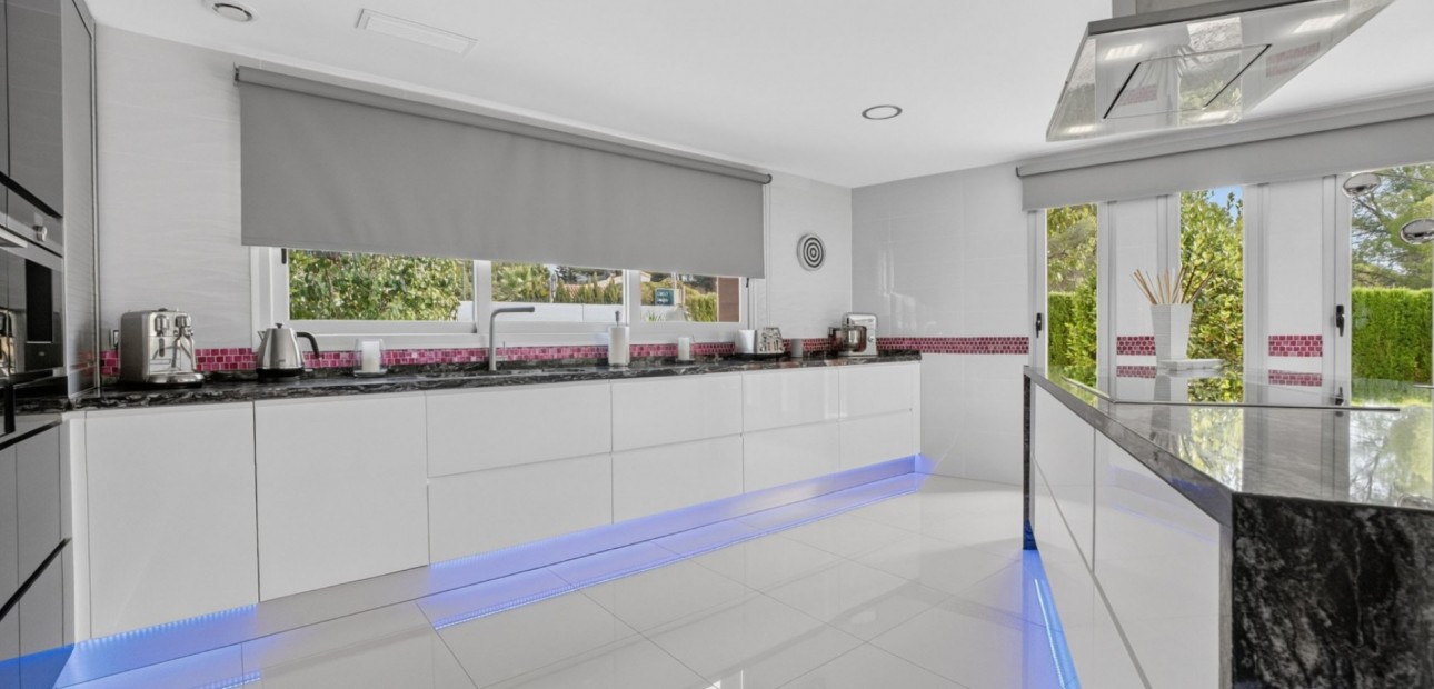 Sale - Detached Villa -
Pinar de Campoverde - Pinar de Campoverde - Village