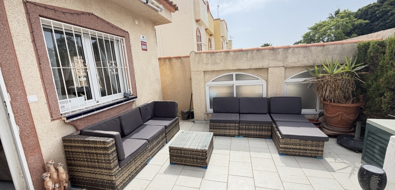 Sale - Quad Villa -
Orihuela Costa - La Florida