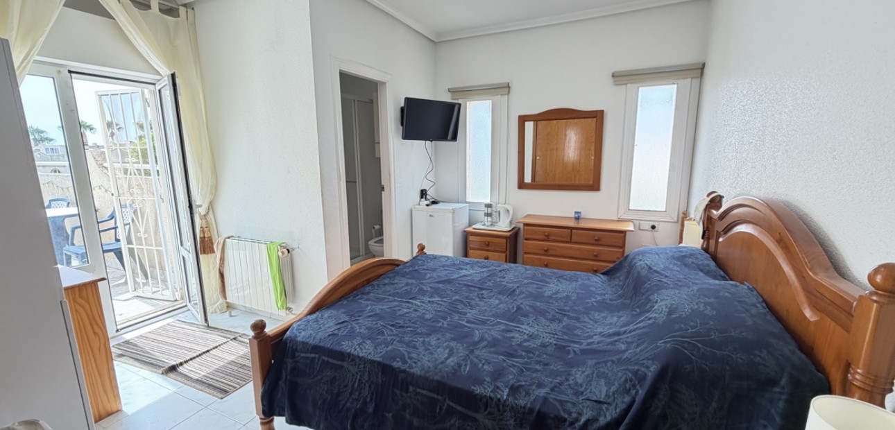 Sale - Quad Villa -
Orihuela Costa - La Florida