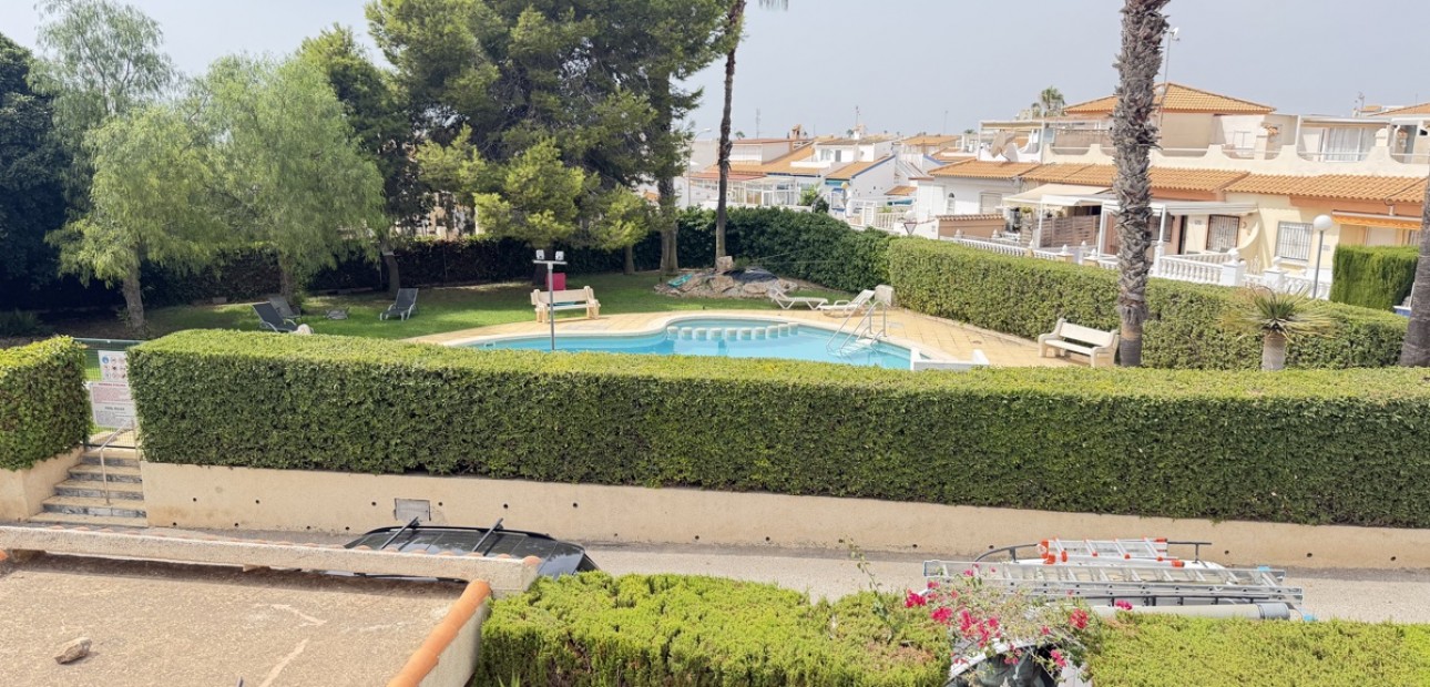 Sale - Quad Villa -
Orihuela Costa - La Florida