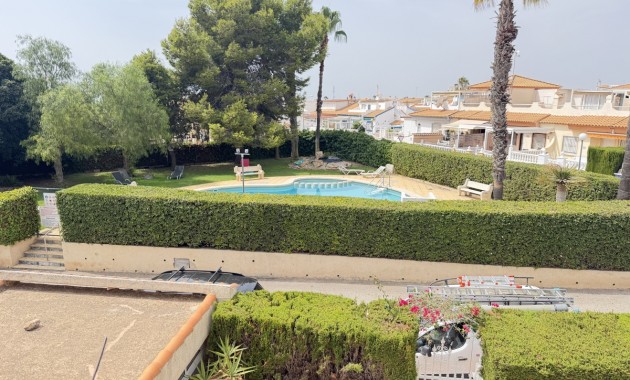 Sale - Quad Villa -
Orihuela Costa - La Florida