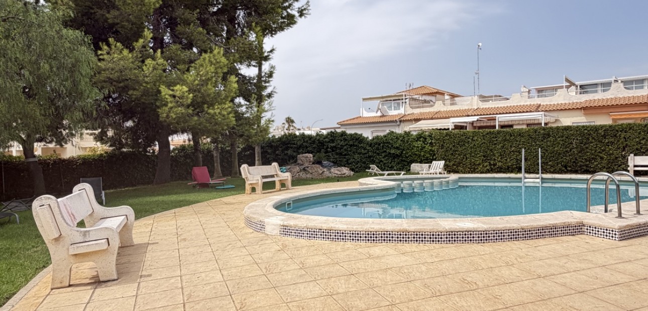 Sale - Quad Villa -
Orihuela Costa - La Florida