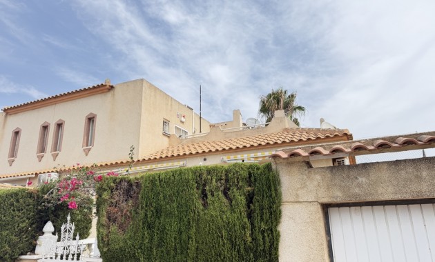 Sale - Quad Villa -
Orihuela Costa - La Florida