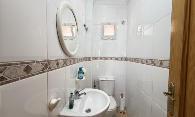 Sale - Apartment / flat -
Orihuela Costa - La Zenia
