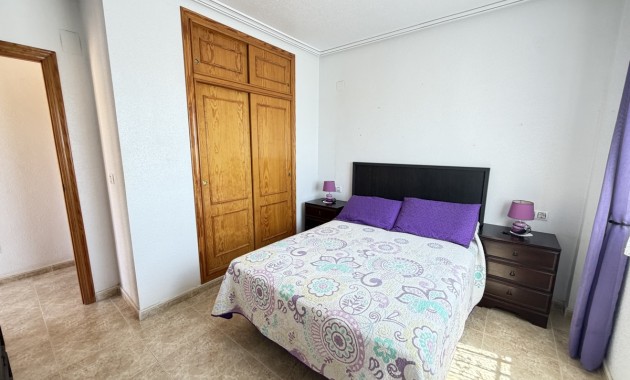 Sale - Apartment / flat -
Orihuela Costa - La Zenia