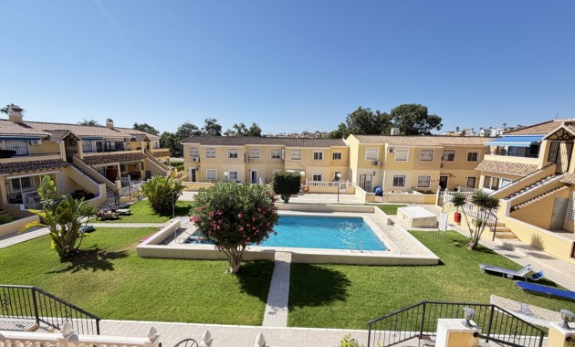 Sale - Apartment / flat -
Orihuela Costa - Villamartin