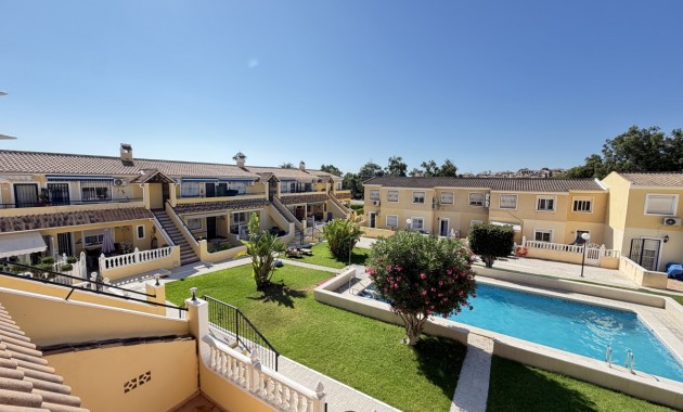 Sale - Apartment / flat -
Orihuela Costa - Villamartin