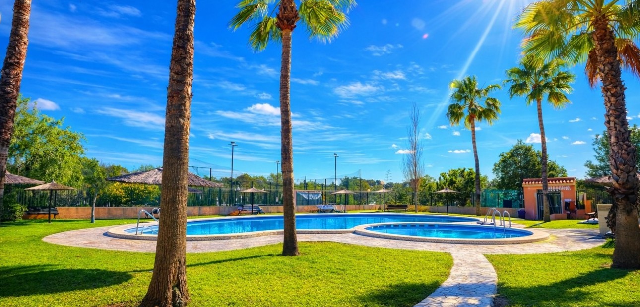 Sale - Apartment / flat -
Orihuela Costa - Los Altos
