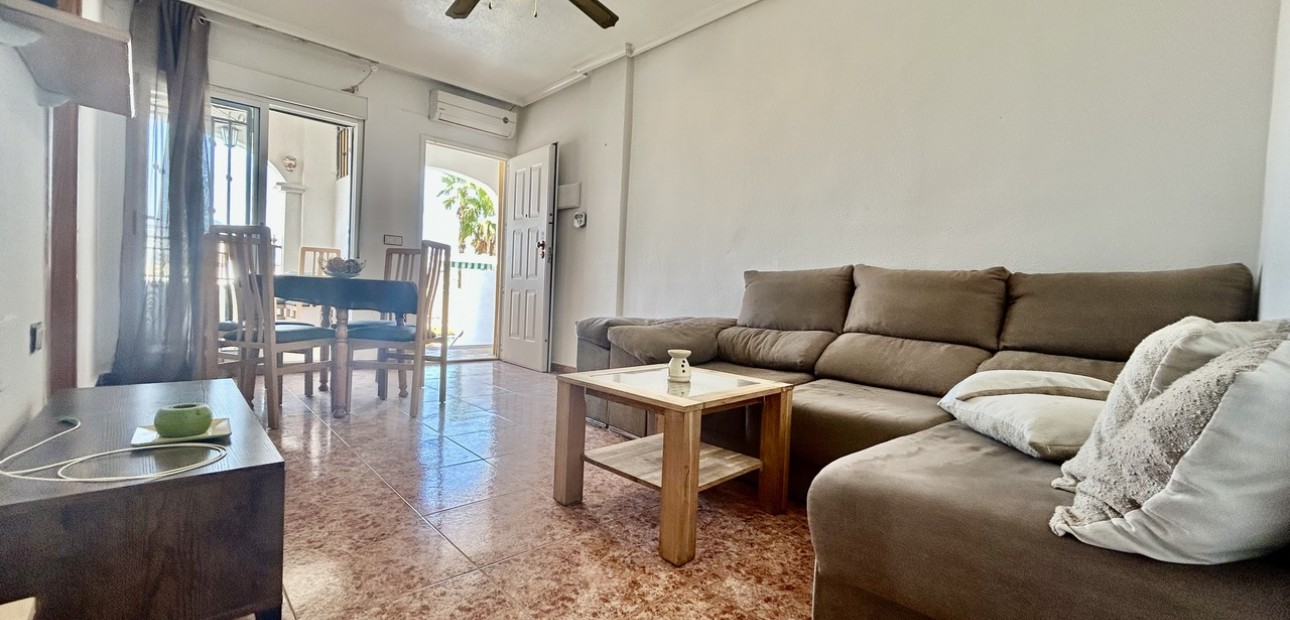 Sale - Apartment / flat -
Orihuela Costa - Los Altos