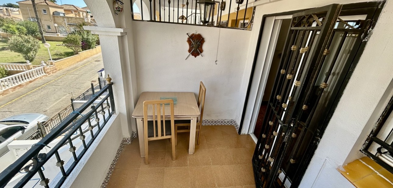 Sale - Apartment / flat -
Orihuela Costa - Los Altos