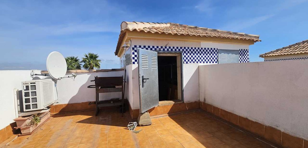Sale - Apartment / flat -
Orihuela Costa - Los Altos