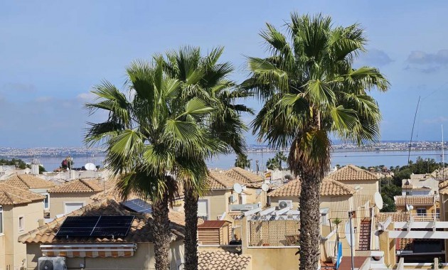Sale - Apartment / flat -
Orihuela Costa - Los Altos
