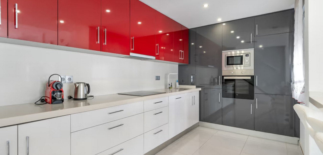 Sale - Semi Detached Villa -
Orihuela Costa - Punta Prima
