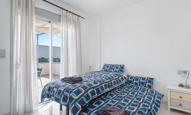 Sale - Semi Detached Villa -
Orihuela Costa - Punta Prima