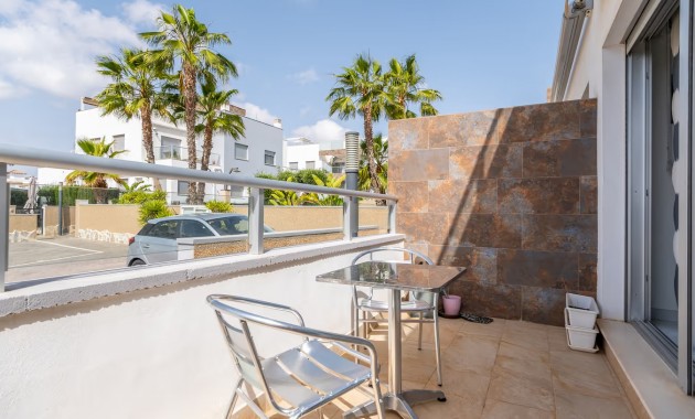 Sale - Semi Detached Villa -
Orihuela Costa - Punta Prima