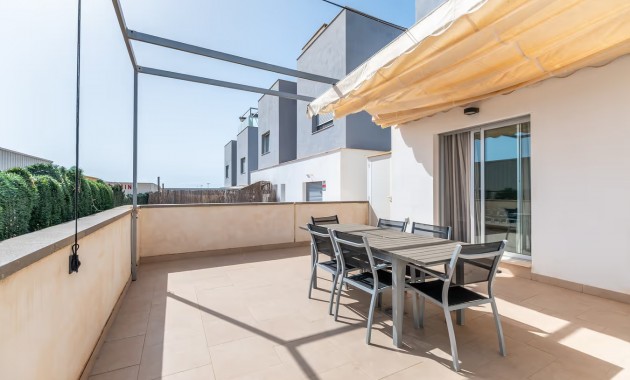 Sale - Semi Detached Villa -
Orihuela Costa - Punta Prima
