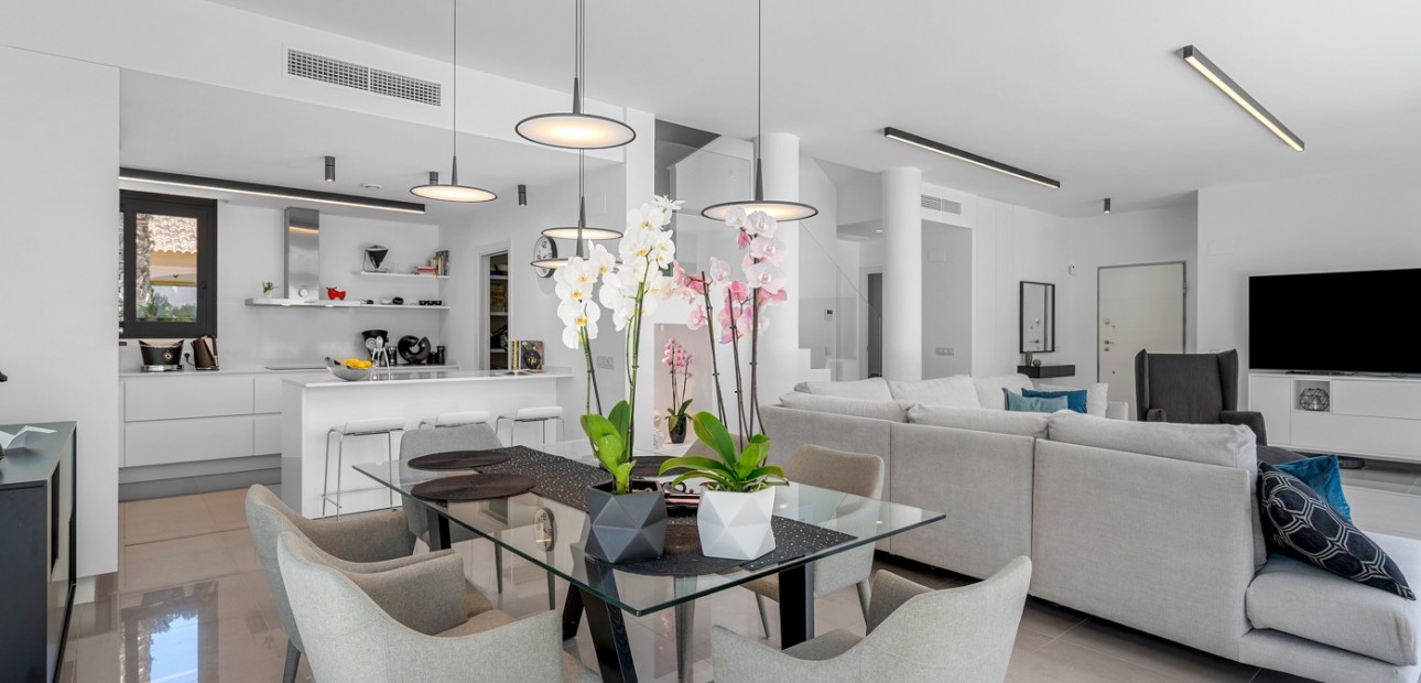 Sale - Detached Villa -
Guardamar del Segura - Los Secanos
