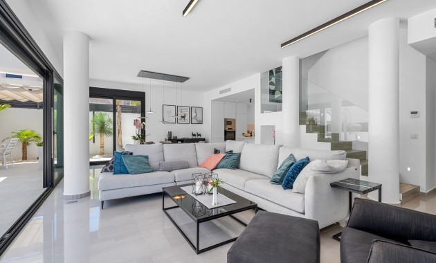 Sale - Detached Villa -
Guardamar del Segura - Los Secanos