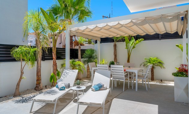 Sale - Detached Villa -
Guardamar del Segura - Los Secanos