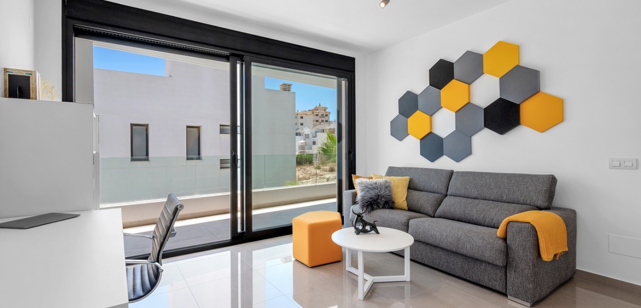Sale - Detached Villa -
Guardamar del Segura - Los Secanos