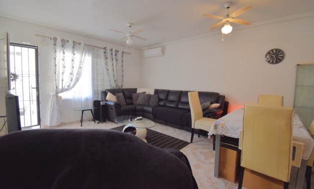 Sale - Townhouse -
Orihuela Costa - Playa Flamenca
