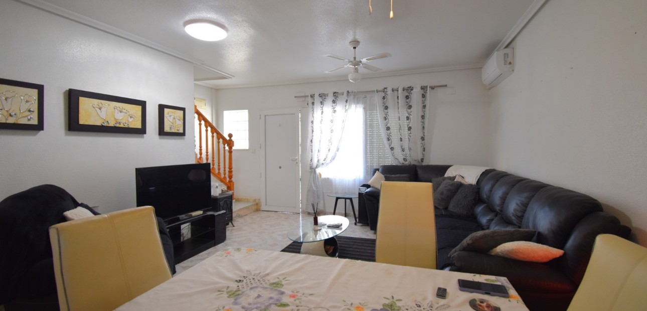 Sale - Townhouse -
Orihuela Costa - Playa Flamenca