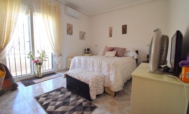 Sale - Townhouse -
Orihuela Costa - Playa Flamenca
