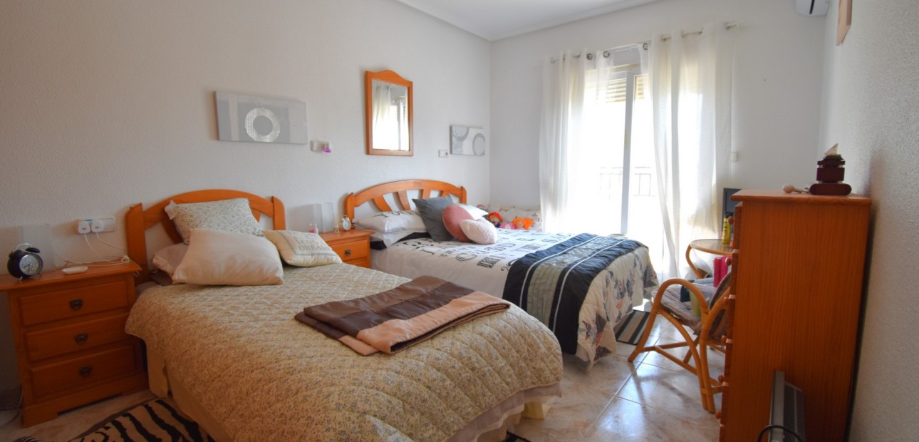 Sale - Townhouse -
Orihuela Costa - Playa Flamenca