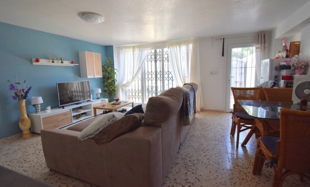 Sale - Townhouse -
Orihuela Costa - Playa Flamenca