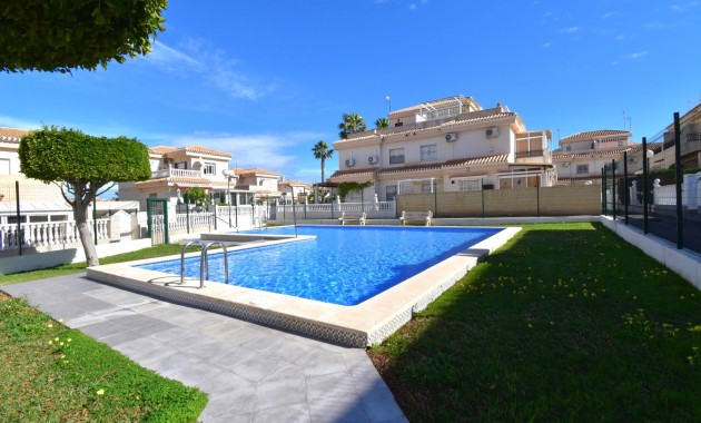Sale - Townhouse -
Orihuela Costa - Playa Flamenca