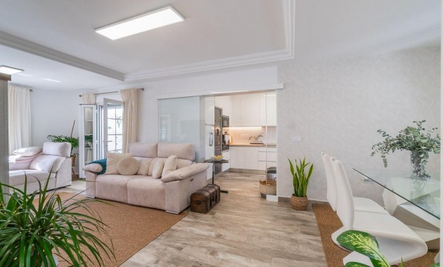 Sale - Villa -
San Miguel de Salinas - Las filipinas