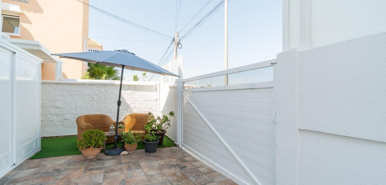 Sale - Villa -
San Miguel de Salinas - Las filipinas