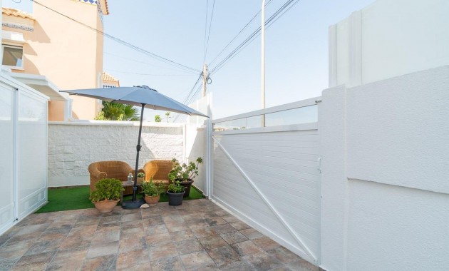 Sale - Villa -
San Miguel de Salinas - Las filipinas