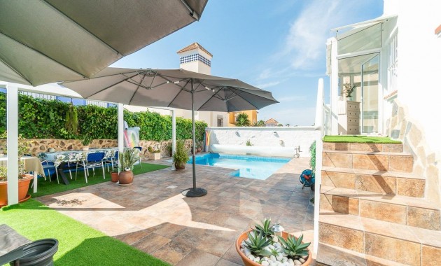 Sale - Villa -
San Miguel de Salinas - Las filipinas