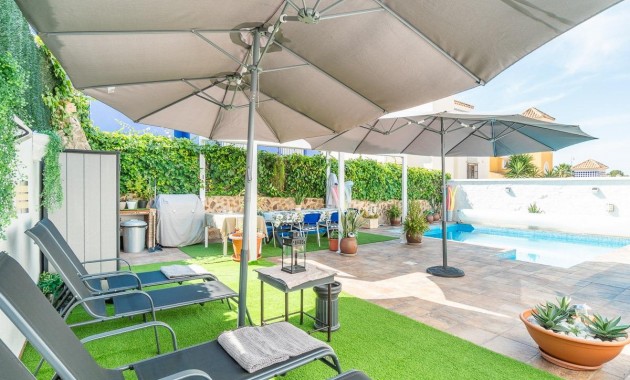 Sale - Villa -
San Miguel de Salinas - Las filipinas