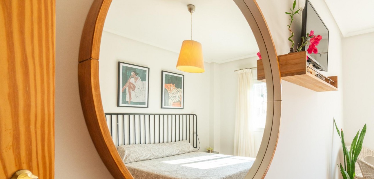 Sale - Apartment / flat -
Orihuela Costa - Playa Flamenca
