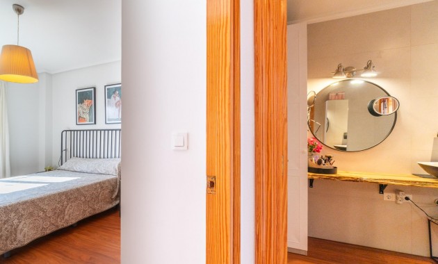 Sale - Apartment / flat -
Orihuela Costa - Playa Flamenca