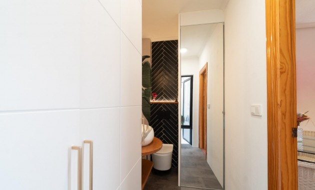 Sale - Apartment / flat -
Orihuela Costa - Playa Flamenca