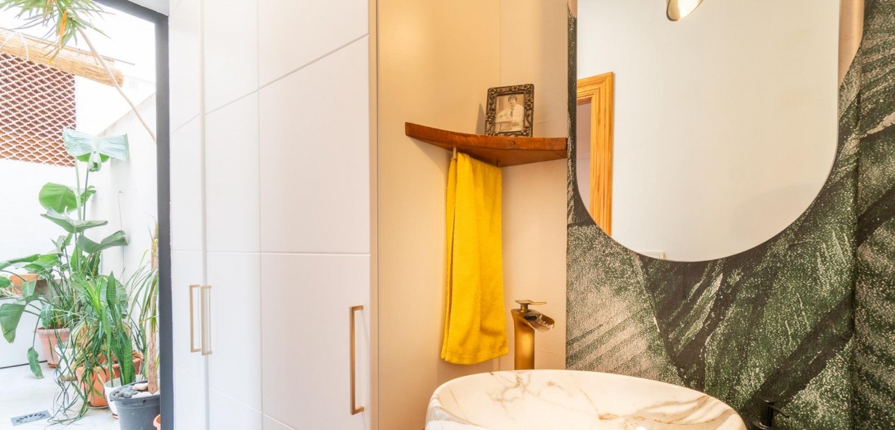 Sale - Apartment / flat -
Orihuela Costa - Playa Flamenca