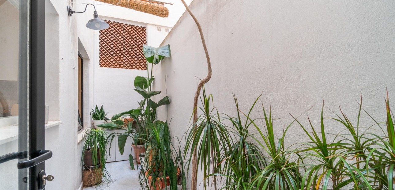 Sale - Apartment / flat -
Orihuela Costa - Playa Flamenca