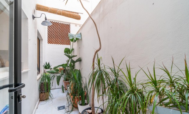 Sale - Apartment / flat -
Orihuela Costa - Playa Flamenca