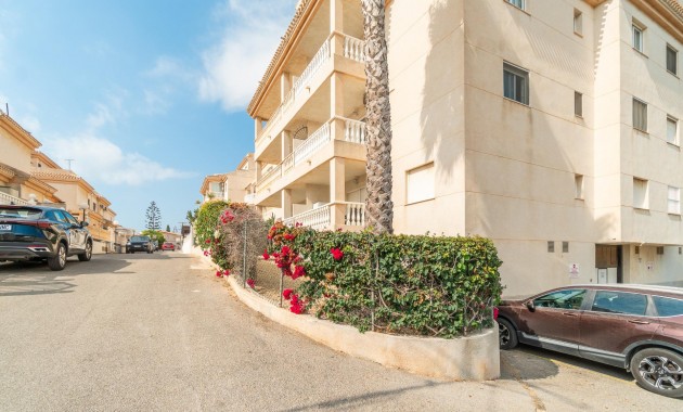 Sale - Apartment / flat -
Orihuela Costa - Playa Flamenca