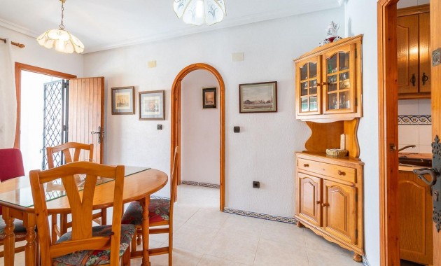Sale - Apartment / flat -
Torrevieja - Torreblanca
