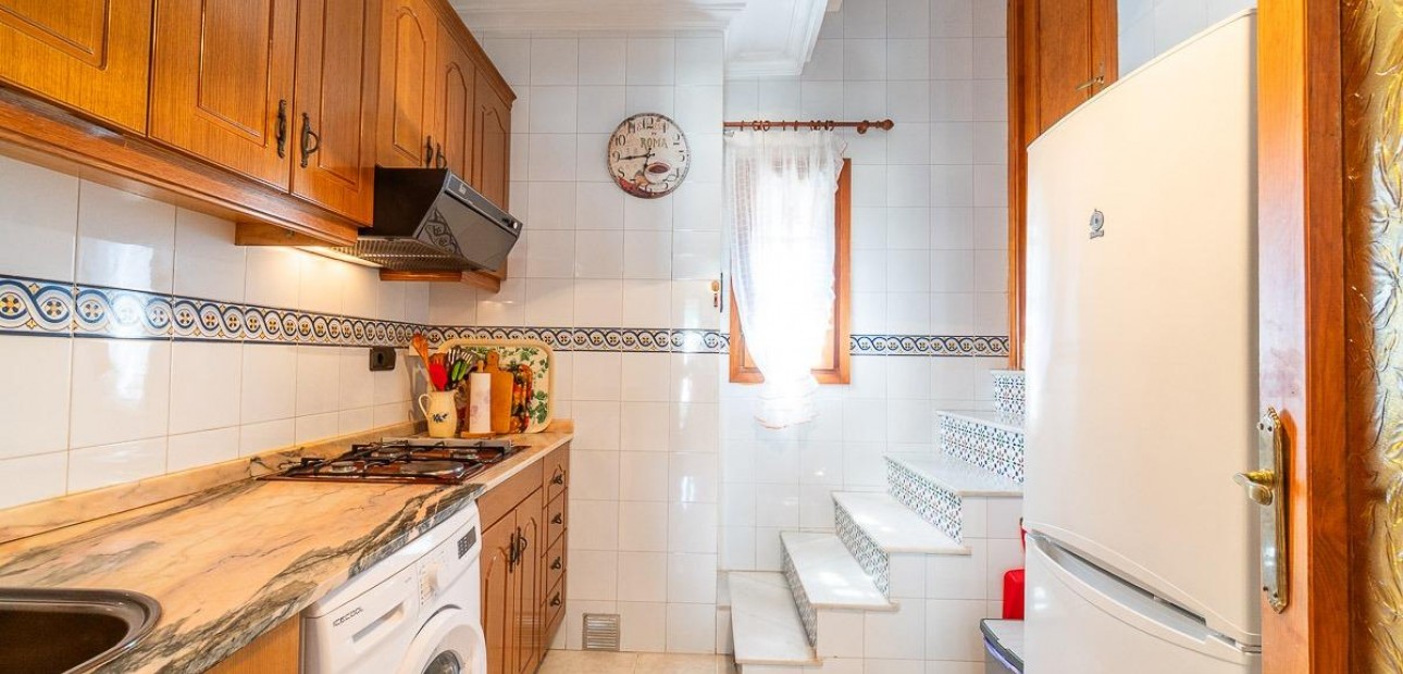 Sale - Apartment / flat -
Torrevieja - Torreblanca