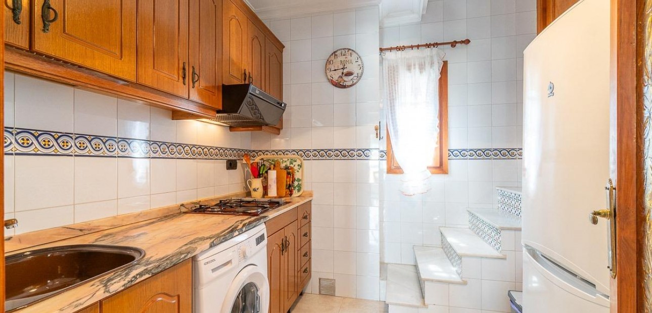 Sale - Apartment / flat -
Torrevieja - Torreblanca