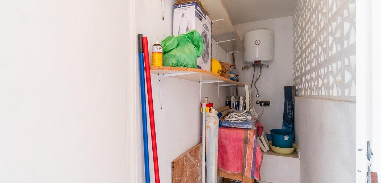 Sale - Apartment / flat -
Torrevieja - Torreblanca